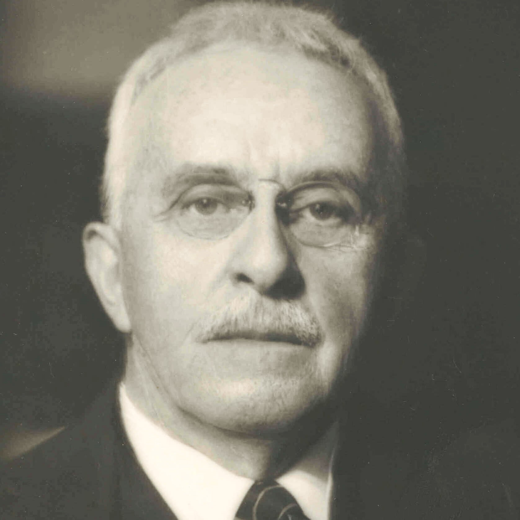 Wilbur Lucius Cross