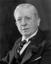 Clyde Roark Hoey