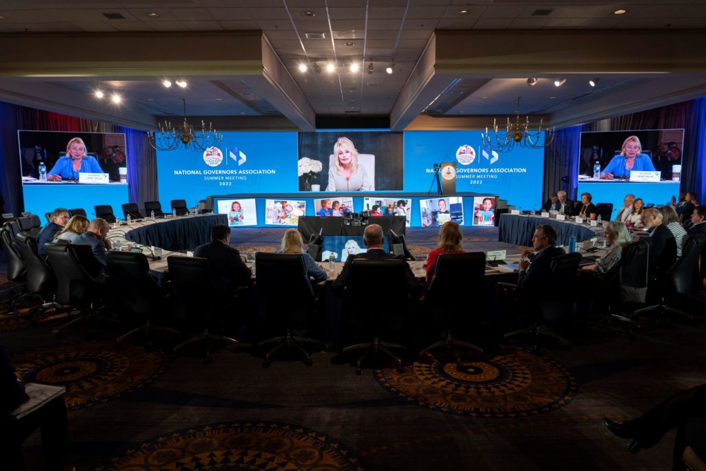 Governors Meet with Dolly Parton at the NGA Summer Meeting National